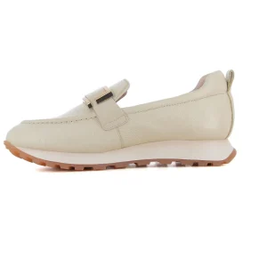 Mocasin Milk